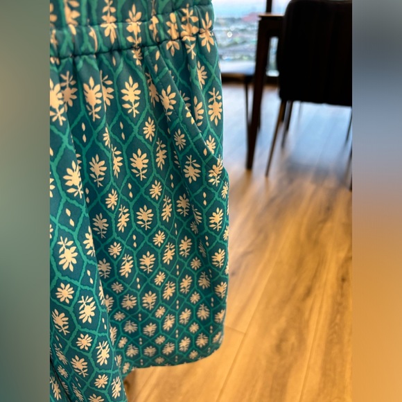 Pretty turquoise & white romper with pockets! - Picture 4 of 6